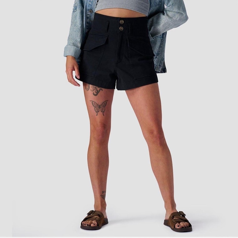 Stoic Venture Black High Waisted Cargo Shorts Small